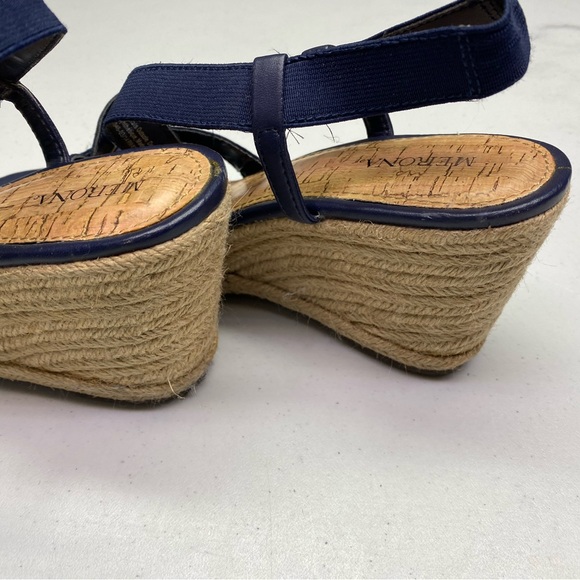 Merona NAVY Wedge Sandal, 9 Winter Sale - Picture 5 of 9